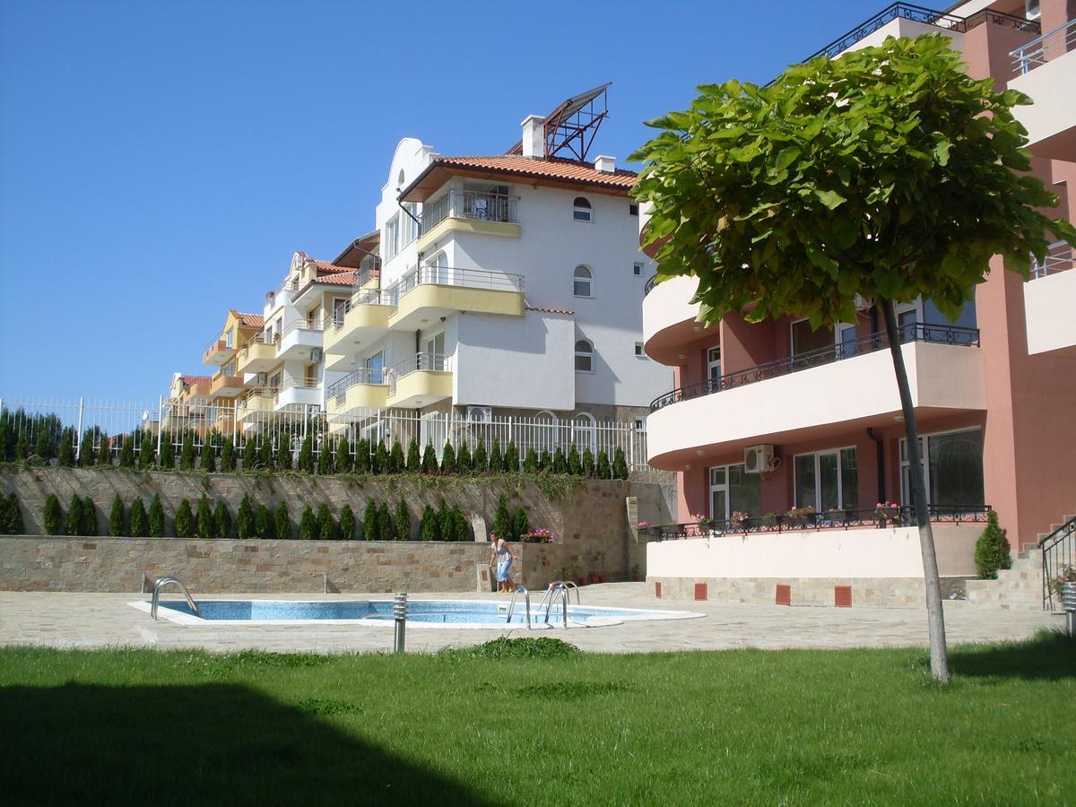 Femili Diveda Hotel 2*