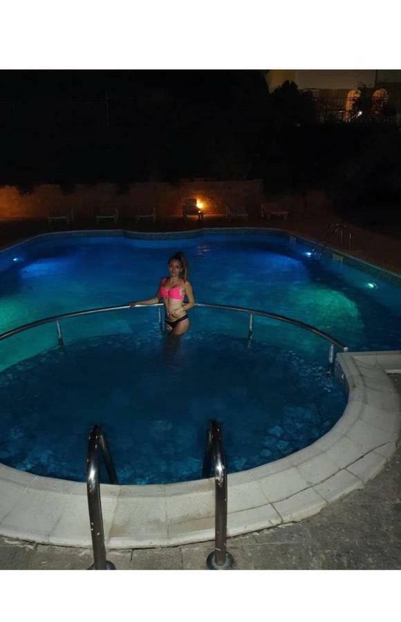 Femili Diveda Hotel